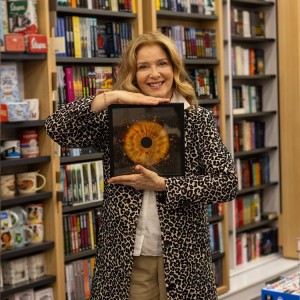 Превърнете вашите очи в уникална картина с ирисова фотография във Варна