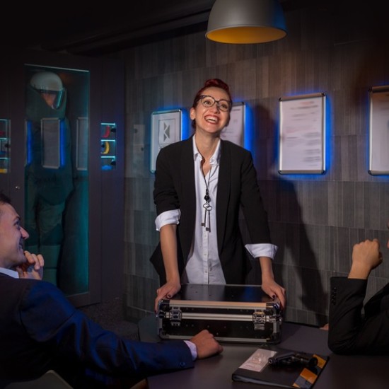 Превърнете се в сапьори в Ескейп стая БУМ! от Makaroon