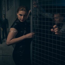 Ескейп руум в стаята на триковете: МаТРИК Ескейп руум в стаята на триковете: МаТРИК