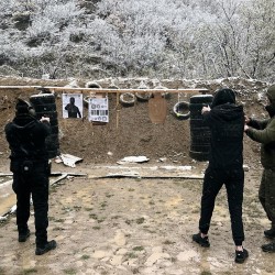 Професионално обучение по самозащита и боравене с огнестрелно оръжие в два дни
