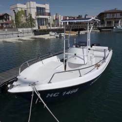 Наеми риболовна лодка - максимален релакс край Несебър