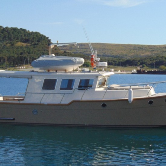 Круиз с луксозна яхта в Несебър от Макароон