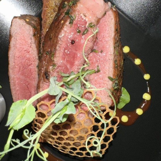 Петстепенно дегустационно меню Премиум за двама в Question Mark Bar and Grill - удоволствие за сетивата от Makaroon