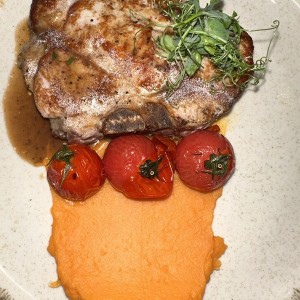 Седемстепенно дегустационно меню Голд за двама в Question Mark Bar and Grill - феерия от вкусове и аромати