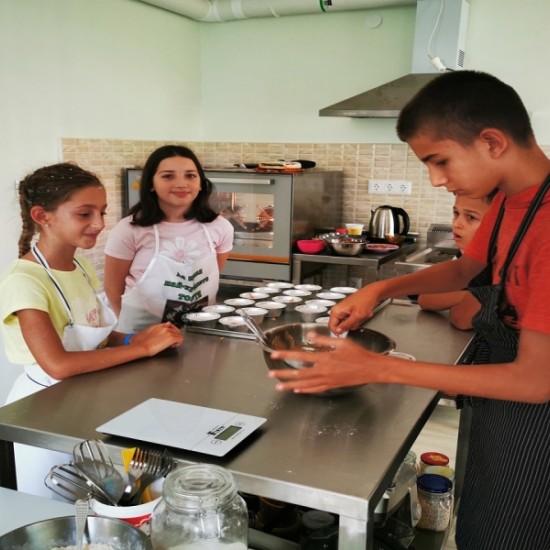 Кулинарно ателие за сладкиши от Makaroon.bg