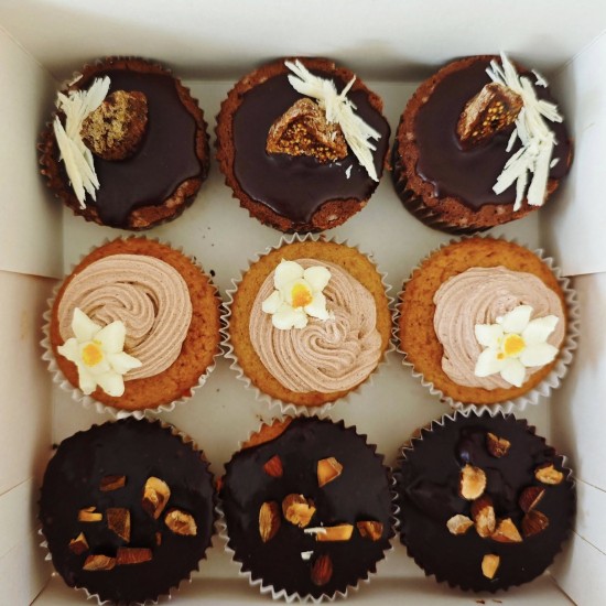 Подарете на себе си и своето дете едно вкусно преживяване със Семейна сладкарска работилница от Makaroon