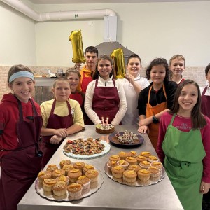 Детска сладкарска работилничка - забавление за малки кулинари Детска сладкарска работилничка - забавление за малки кулинари