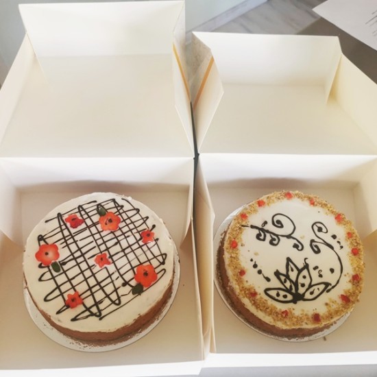 Подарете на себе си и своето дете едно вкусно преживяване със Семейна сладкарска работилница от Makaroon