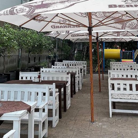 Опитайте автентична балканска кухня и специалното лоплато в сръбски ресторант Стефанович от Makaroon Опитайте автентична балканска кухня и специалното лоплато в сръбски ресторант Стефанович от Makaroon