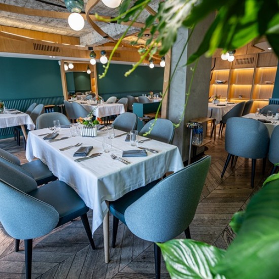 Вижте Италия през български поглед с 6-степенно меню за двама в ресторант Уника от Makaroon Вижте Италия през български поглед с 6-степенно меню за двама в ресторант Уника от Makaroon