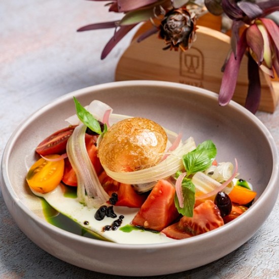 Вижте Италия през български поглед с 6-степенно меню за двама в ресторант Уника от Makaroon Вижте Италия през български поглед с 6-степенно меню за двама в ресторант Уника от Makaroon