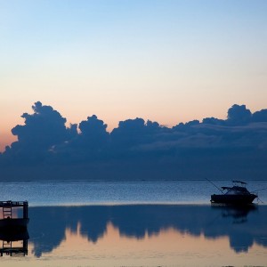 Луксозна лодка под наем и риболов край Созопол за четирима души