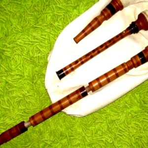 Научете се да свирите на родопска гайда: Пакет от два урока