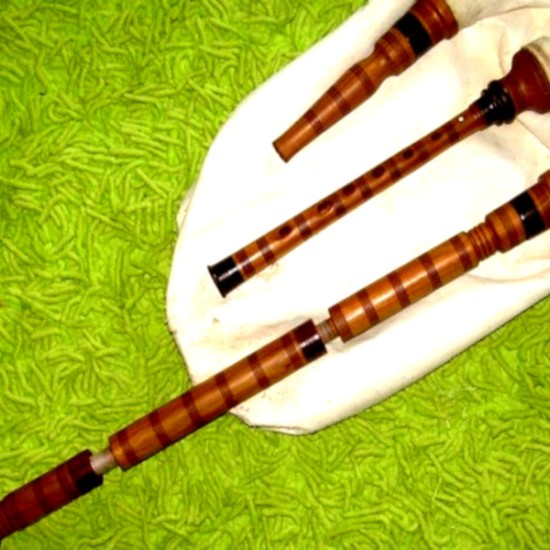 Докоснете се до българските традиции с Пакет от два урока по свирене на гайда от Makaroon Докоснете се до българските традиции с Пакет от два урока по свирене на гайда от Makaroon