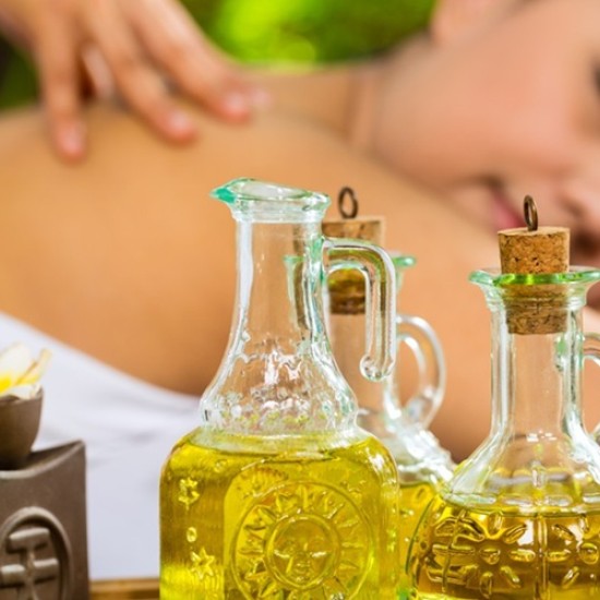 Пълен детокс и почистване на кожата с Традиционен марокански масаж от Makaroon