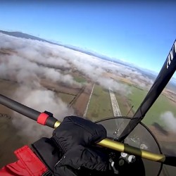  Индивидуален Полет с мотоделтапланер + видеозаснемане от летище Ихтиман