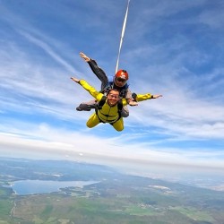 Тандемен скок с парашут от 3000 метра на летище Ихтиман