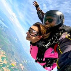 Екстремен тандемен скок с парашут от 4000 метра на летище Ихтиман