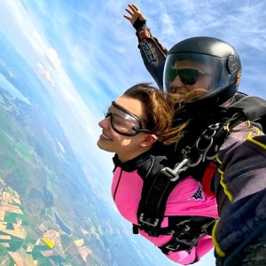 Екстремен тандемен скок с парашут от 4000 метра на летище Ихтиман