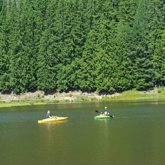 By canoe-kayak in the picturesque nature of the Smolyan Lakes from Makaroon