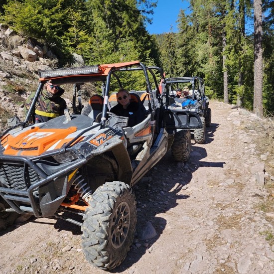Двучасова разходка с бъги до Смолянски водопади – вижте красотата на Родопите от Makaroon
