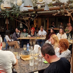 Винен тур в сърцето на София за един човек