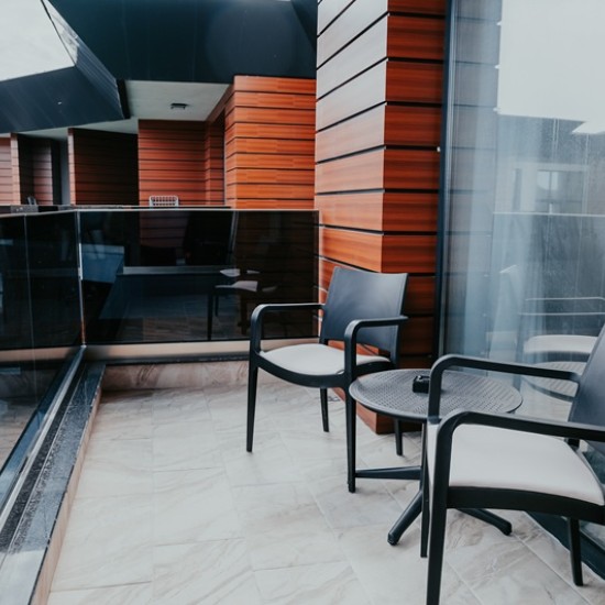 Луксозно бягство сред природата с Две нощувки със закуски и вечери за двама в Spa Hotel Santè, Велинград от Makaroon