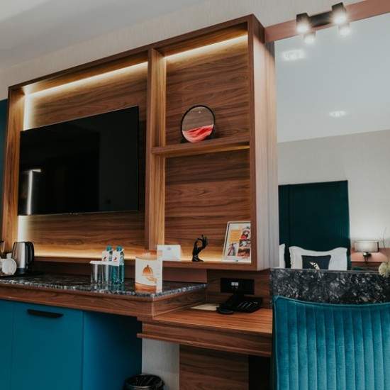 Луксозно бягство сред природата с Две нощувки със закуски и вечери за двама в Spa Hotel Santè, Велинград от Makaroon