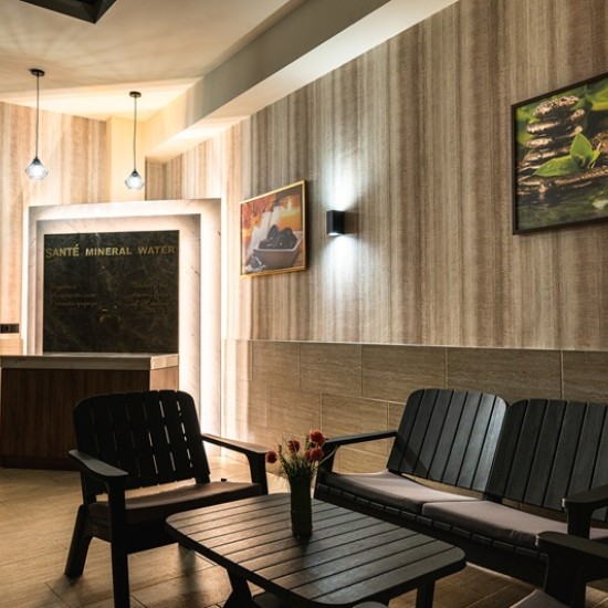 Насладете се на пълна релаксация с любим човек с масаж за двама с етерични масла от Makaroon Насладете се на пълна релаксация с любим човек с масаж за двама с етерични масла от Makaroon