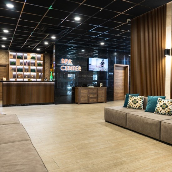 Насладете се на пълна релаксация с любим човек с масаж за двама с етерични масла от Makaroon Насладете се на пълна релаксация с любим човек с масаж за двама с етерични масла от Makaroon