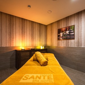 Озаряваща тиквена терапия за лице с корейска козметика FAU за нея в Spa Hotel Santè, Велинград 