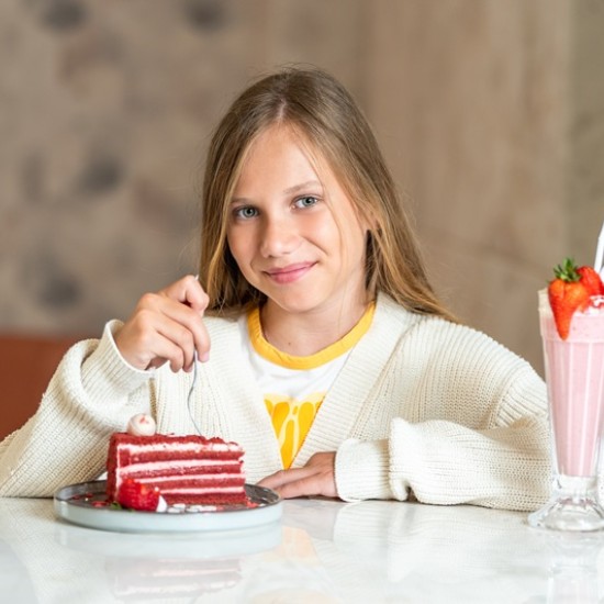 Най-сладките моменти са споделените с Десертно меню във Виенска сладкарница Santè, гр. Велинград от Makaroon Най-сладките моменти са споделените с Десертно меню във Виенска сладкарница Santè, гр. Велинград от Makaroon