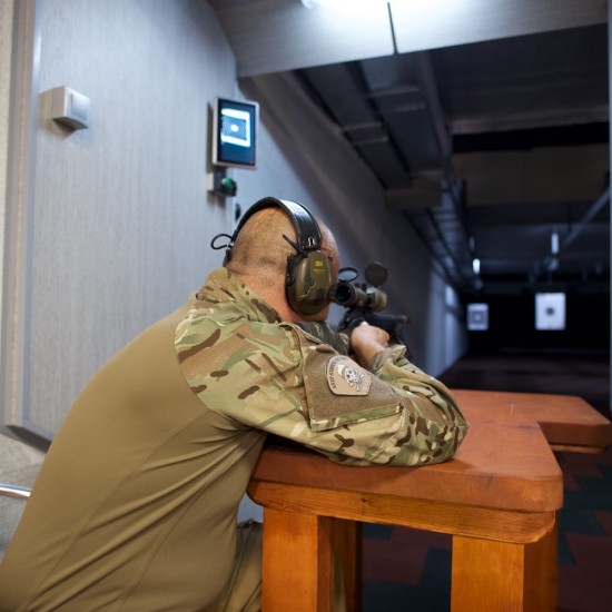 Видгнете адреналина със Стрелба с оръжие по избор за един човек в Пазарджик от Makaroon