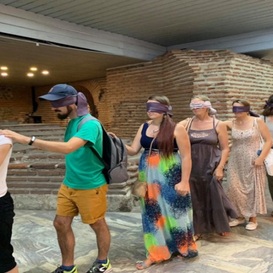 Treat yourself to new sensations with a blindfolded walk through the center of Sofia from Makaroon