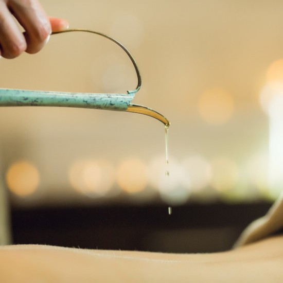 Насладете се на една невероятна Терапия за лице със злато и коприна от Makaroon Насладете се на една невероятна Терапия за лице със злато и коприна от Makaroon