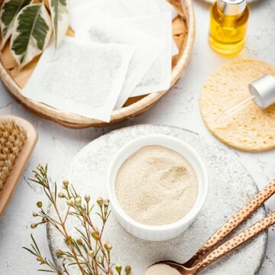 Сияйно лице с "Тайната на стъклената кожа: Силата на ориза (30 мин.)" от Makaroon Сияйно лице с "Тайната на стъклената кожа: Силата на ориза (30 мин.)" от Makaroon