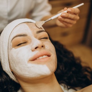 Тайната на младостта: Муцин от охлюв (60 мин.) 