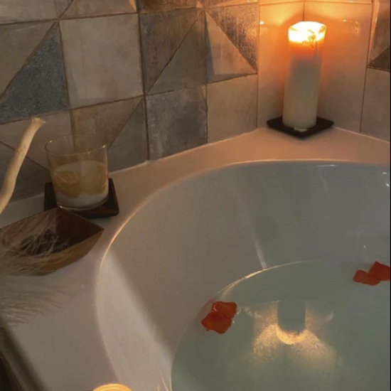 Подарете грижа с "Луксозна вана по избор" от Makaroon