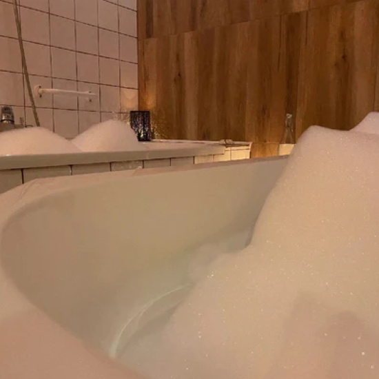 Подарете грижа с "Луксозна вана по избор" от Makaroon