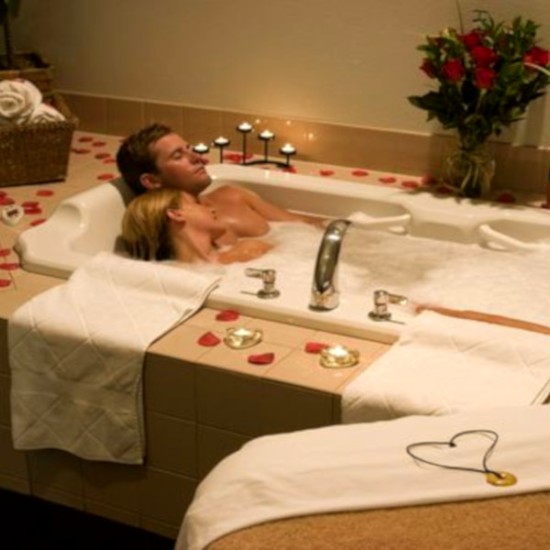 Прекарайте споделено време заедно с Ритуал за красота: кралска спа неделя за двама от Makaroon
