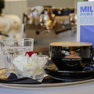 Дегустация на 4 вида чийзкейк в The Ritz Specialty Coffee - за двама