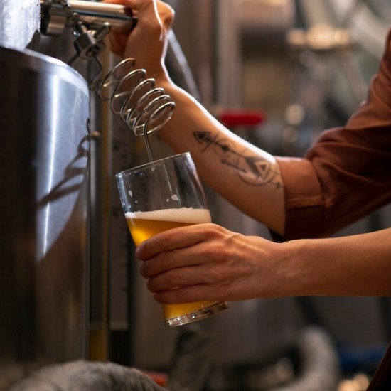 Автентична крафт бира с "Дегустация на 5 вида занаятчийски белгийски бири Brasserie" от Makaroon