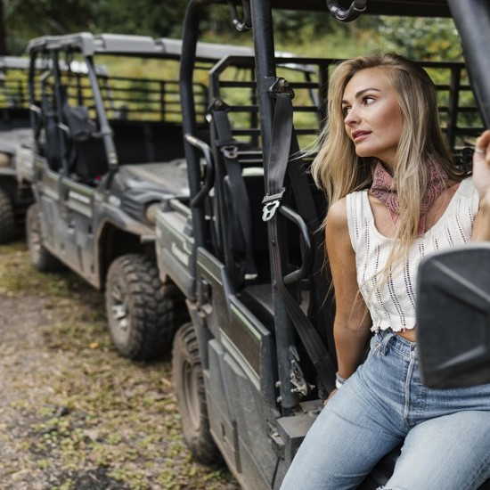 Сафари с UTV в горите край Боровец от Макароон