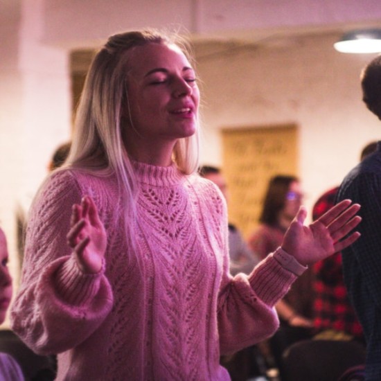 Gift - musical performance Unique gift - musical surprise | Makaroon.bg