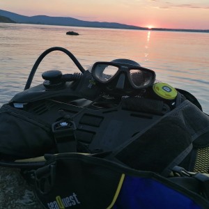 Уникален подарък - нощно гмуркане край Несебър