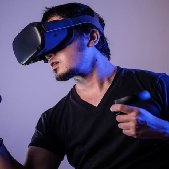 VR забавление за двама в Русе - влез в играта с Makaroon