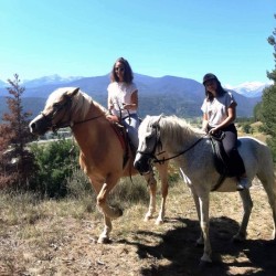 Конна езда сред природата близо до Банско