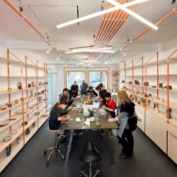 Керамика и вино – докоснете се до магията на глината