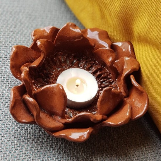 Керамика и вино – докоснете се до магията на глината от Makaroon Керамика и вино – докоснете се до магията на глината от Makaroon