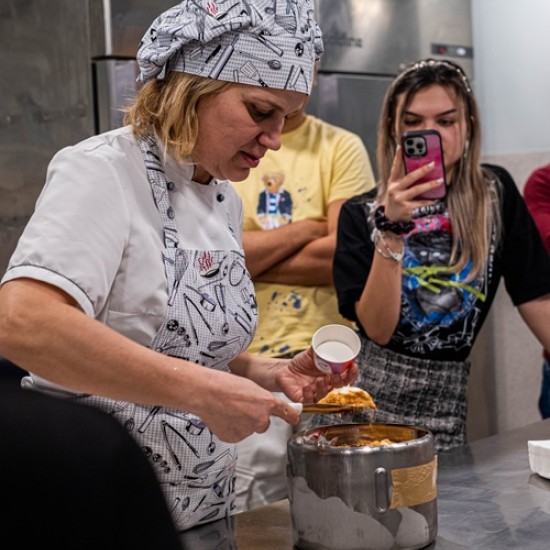 Оригинален подарък - уъркшоп по приготвяне на джелато Макароон